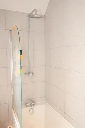 HOUSE BATHROOM