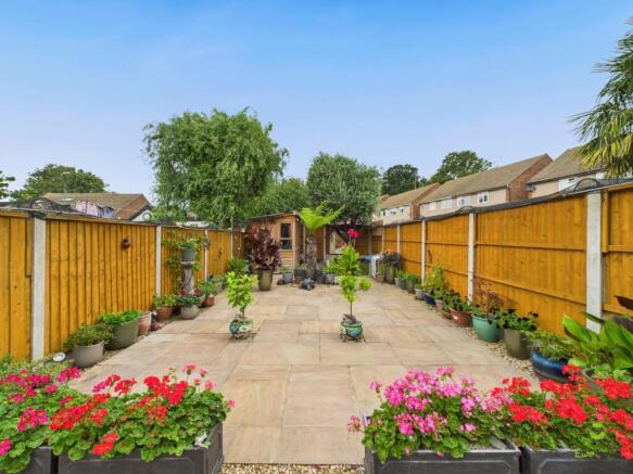 Presented by Nicoleta at EweMove Bexleyheath and D