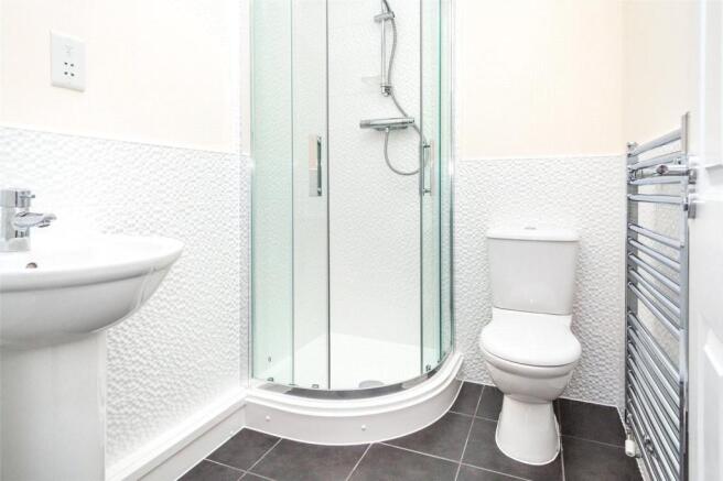 Master Ensuite