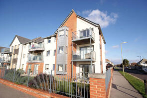 3, 39 Anchorage Court, Marine Parade East, Lee-on-the-solent PO13 9FE