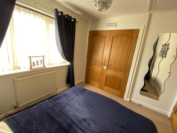 Bedroom no.2 rear double: