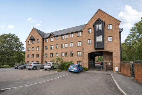 Silk Lane, Twyford, Reading, Berkshire, RG10