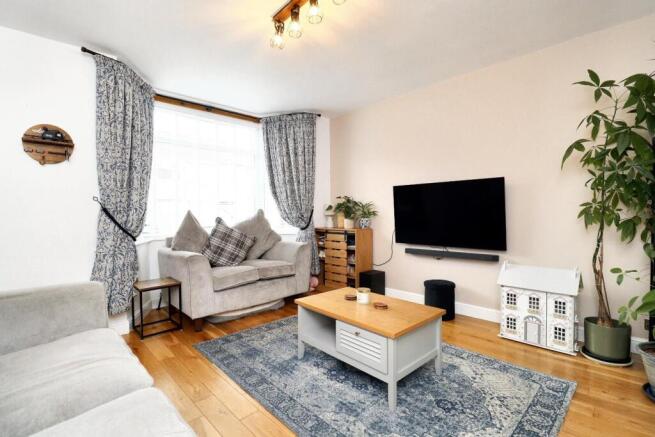 2 bed Terraced for sale Image 11
