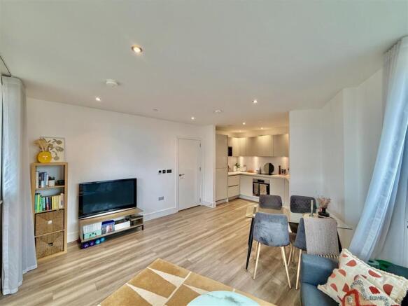 Open Plan Kitchen/ Reception Room