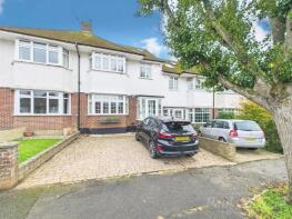 9, Hazelwood Grove, South Croydon CR2 9DW