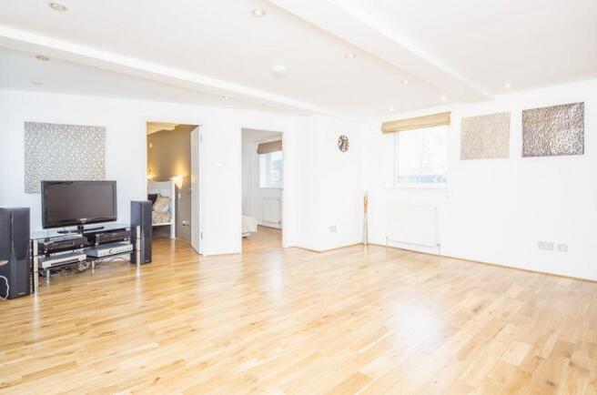 Living/Kitchen D