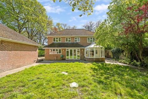 Hurn Road, Ringwood