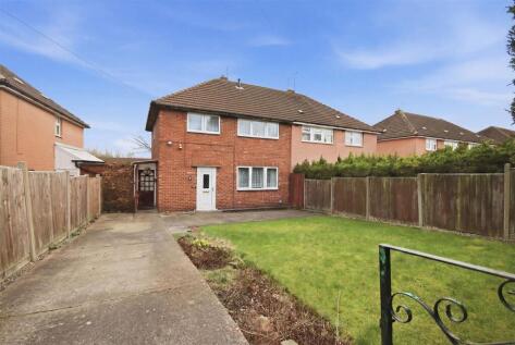Adlington Avenue, Wingerworth, S42