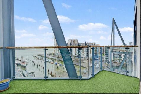 Ocean Drive, Gillingham