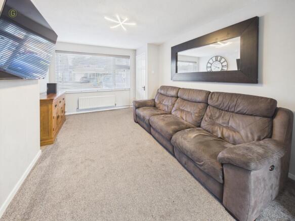 cam04425g0pr0361still017