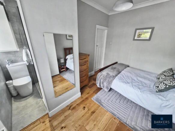 2 bed Semi-Detached Bungalow for sale Image 12