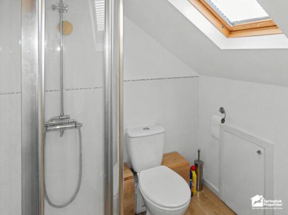 3 bed Semi-Detached for sale Image 10