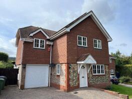 Linnet House, Twittenside, Penfold Way, Steyning BN44 3TW