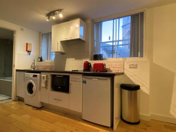 Kitchen.jpg