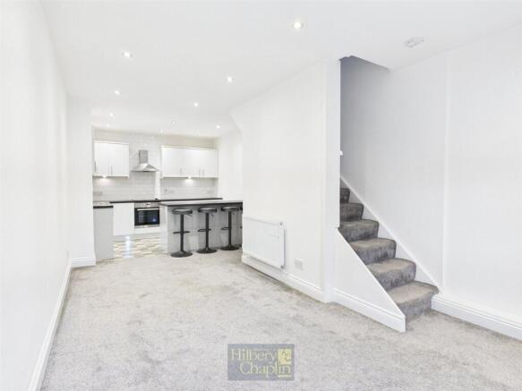 Coxtie Green Road, Pilgrims Hatch, Brentwood, Essex, CM14 photo 4
