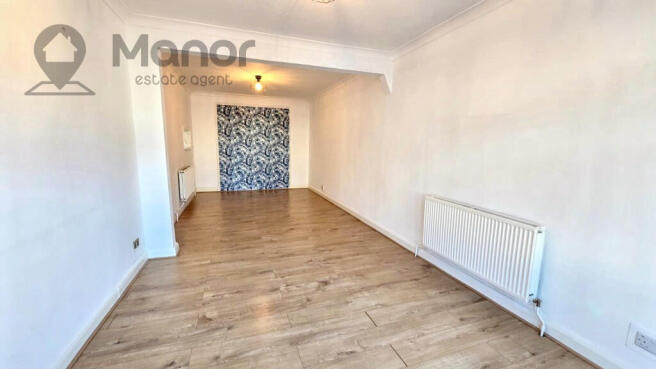 WhatsApp Image 2025-12-15 at 17.39.50