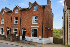 4, Brackley Road, Buckingham MK18 1JD