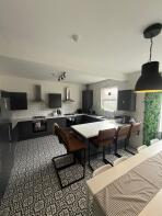 28, Regent Park Terrace, Headingley, Leeds LS6 2AX