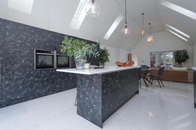 83A Bosworth Road-20.jpg