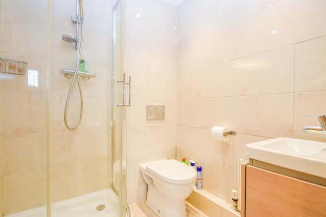 Master En-suite