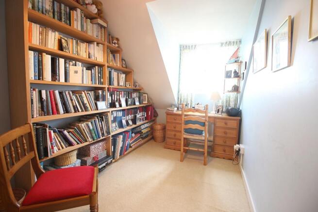 Photo 12