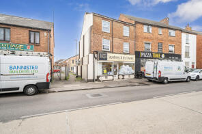 71a, Watling Street West, Towcester NN12 6AG