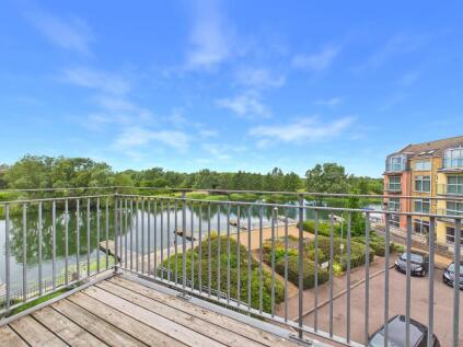Flawn Way, Eynesbury, St. Neots