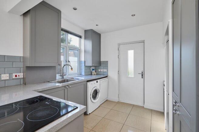 3 bed House for sale Image 9