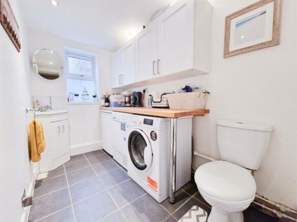 Utility/Cloakroom