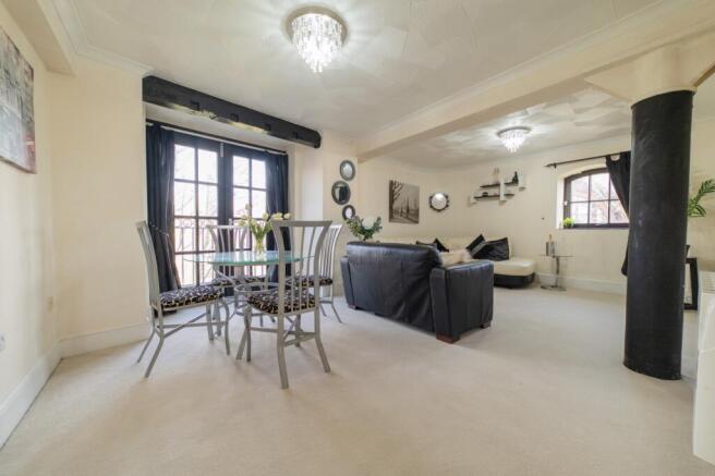 Award-winning Media team on EVERY Listing_1