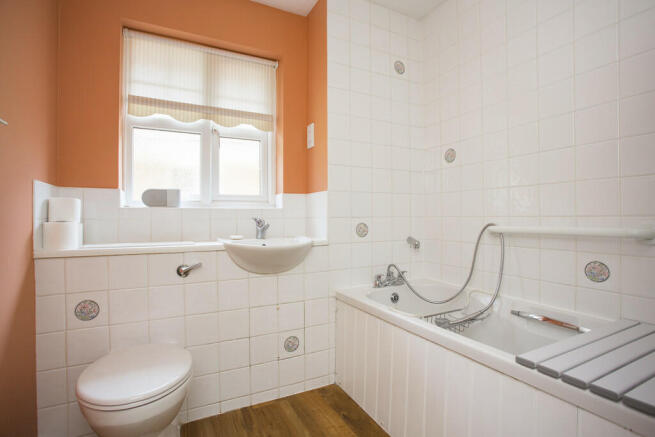 Photo 12