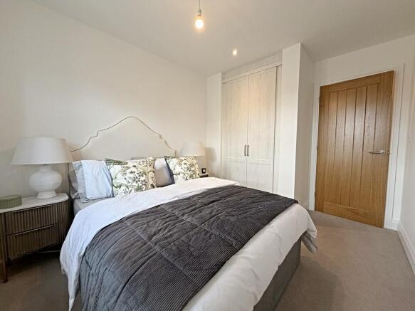 Beautiful Three Bed Home in a Great Location photo 4