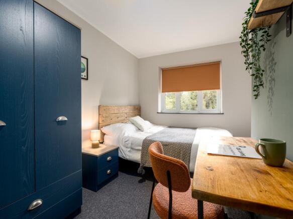 Room 5.jpg