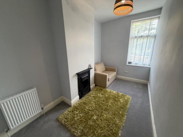2 bed Terraced for sale Image 12