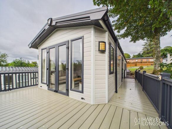 Willerby Sheraton Lodge Brynteg Exterior Decking