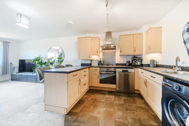 Open Plan Living Room / Kitchen