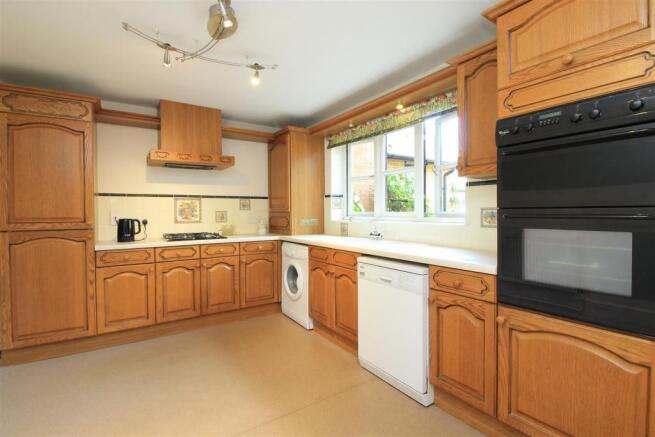 Kitchen/Breakfast