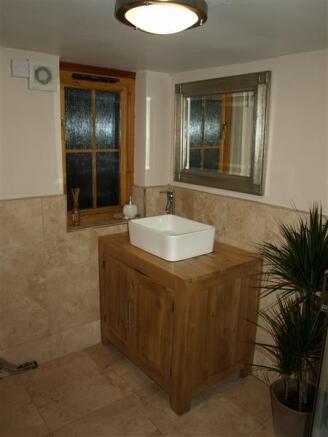 Extra Shower Room Photo