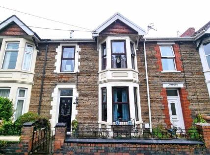 Rhymney Terrace, Caerphilly Town Centre