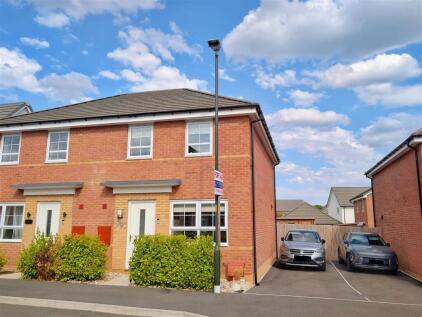Ridgeway Avenue, Coleford