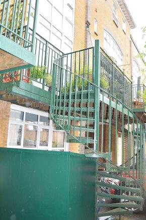 STAIRS TO BALCONY