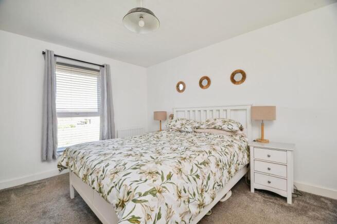 4 bed Detached for sale Image 10