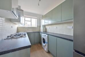11, Aubyn Square, London SW15 5NT
