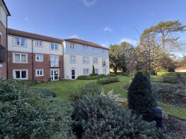 53, Alexandra Lodge, Stokefield Close, Bristol BS35 1BU