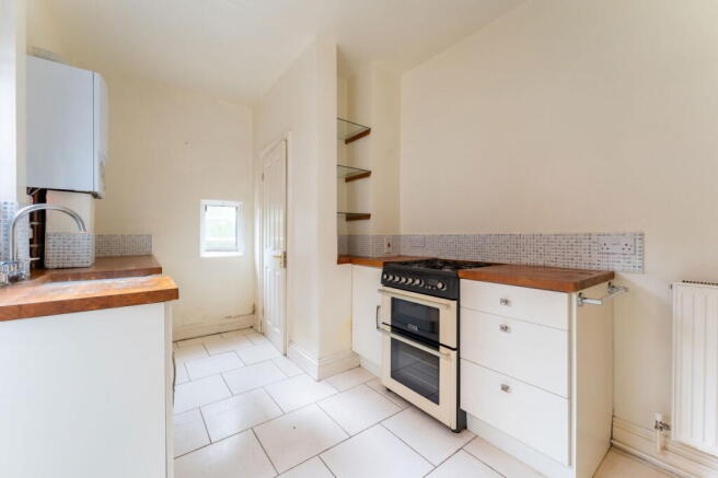 2 bed Terraced for sale Image 8
