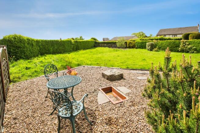 2 bed Semi-Detached Bungalow for sale Image 11