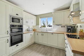 2 Witneys, The Village, Latchmore Bank, Little Hallingbury CM22 7PX