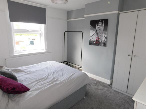 bed 1