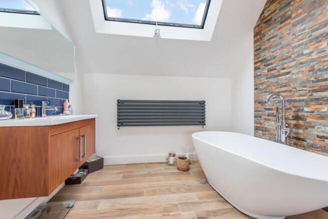Master ensuite