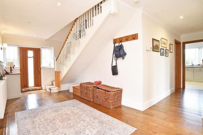 3 bed Detached for sale Image 11